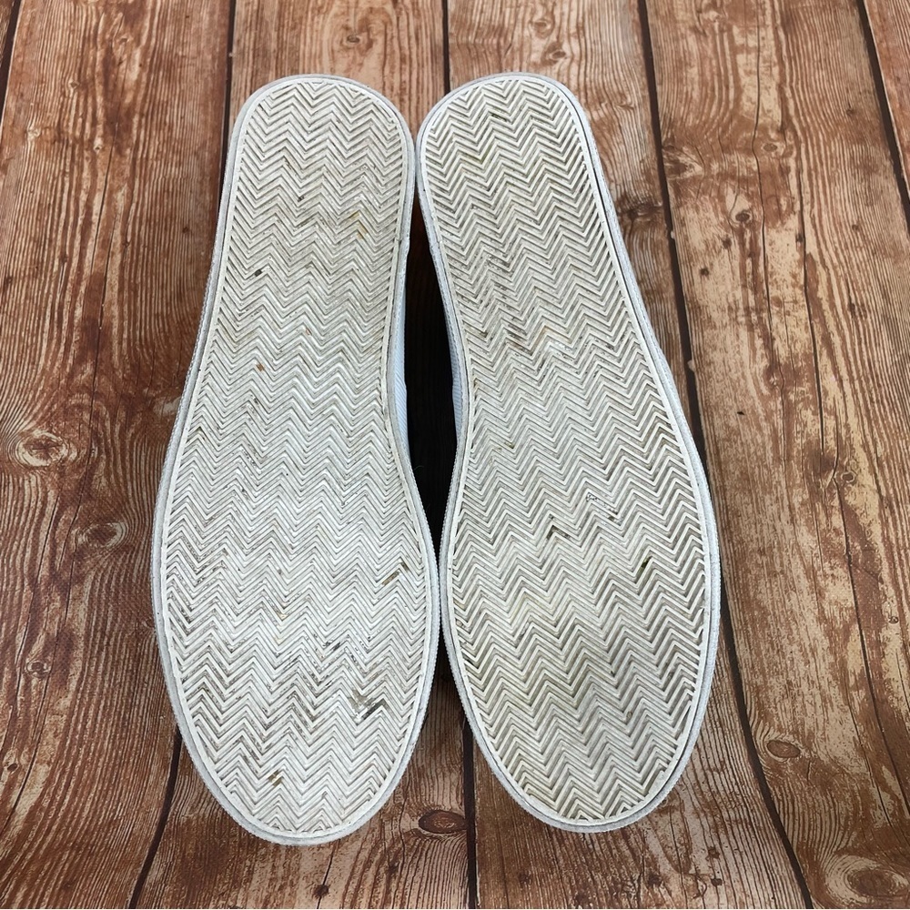 Divided H&M Woman  black and white sneakers size 7 - Picture 8 of 11